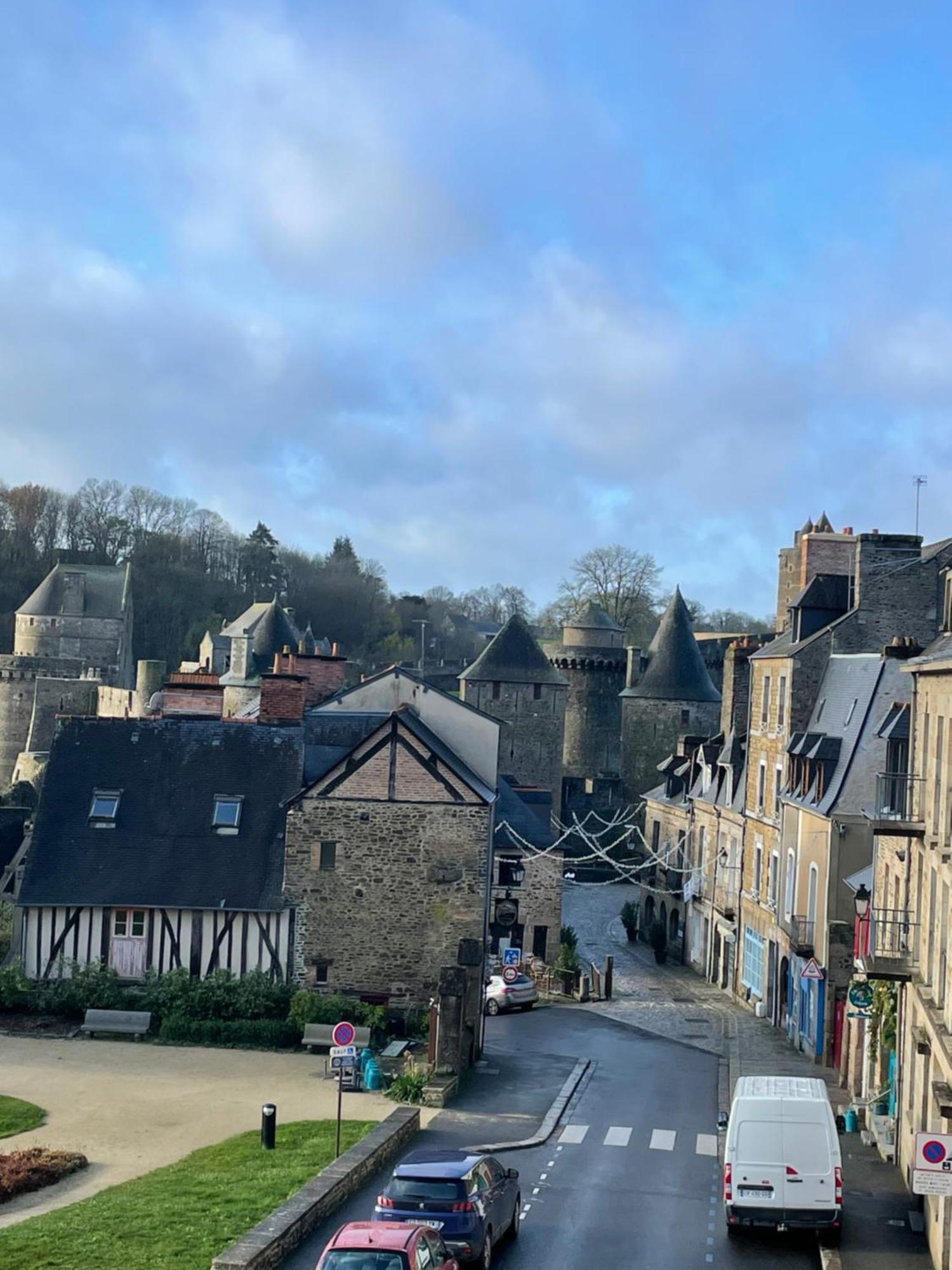 Le Relais Medieval Fougères Exterior foto
